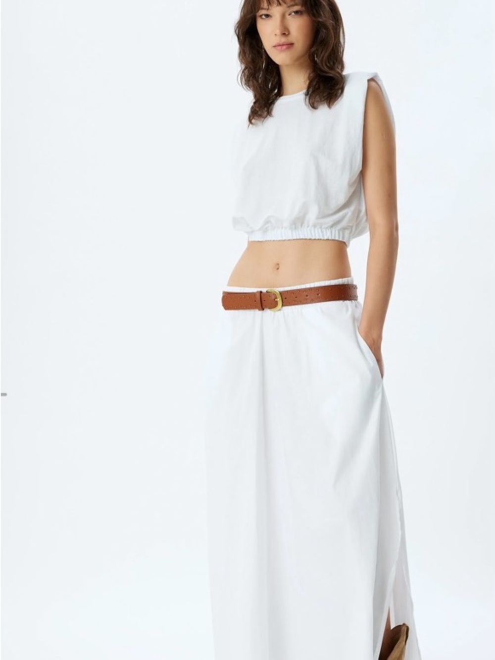 Calvin Klein Jeans cropped, structured muscle Tee.